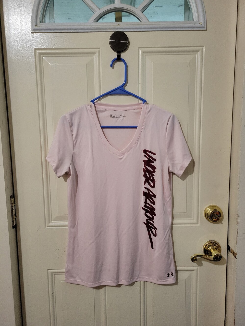 Women Under Armour Light Pink Shirt